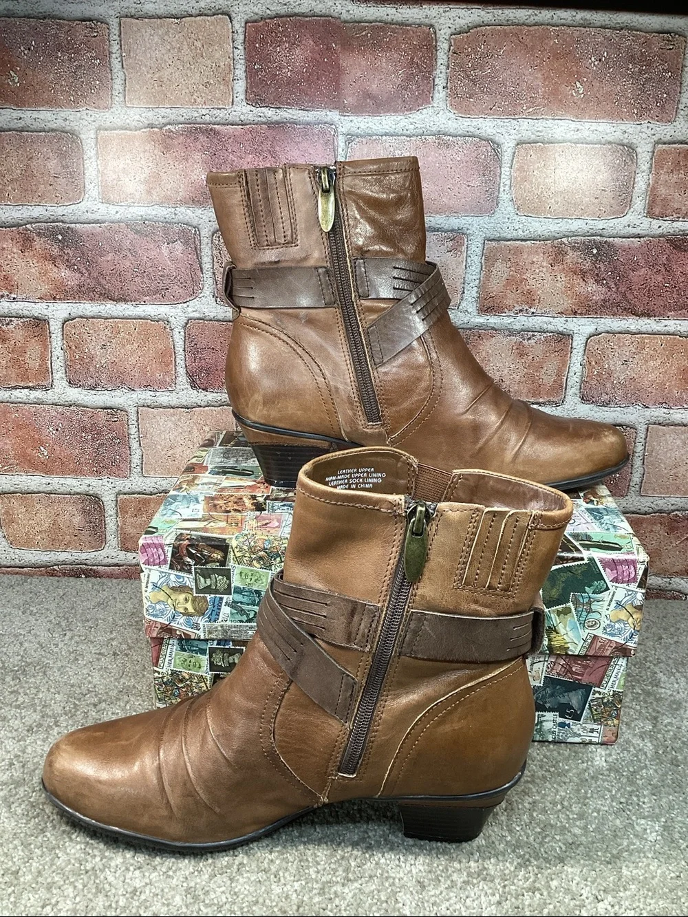 Earth Odyssey womens ankle boots size 9